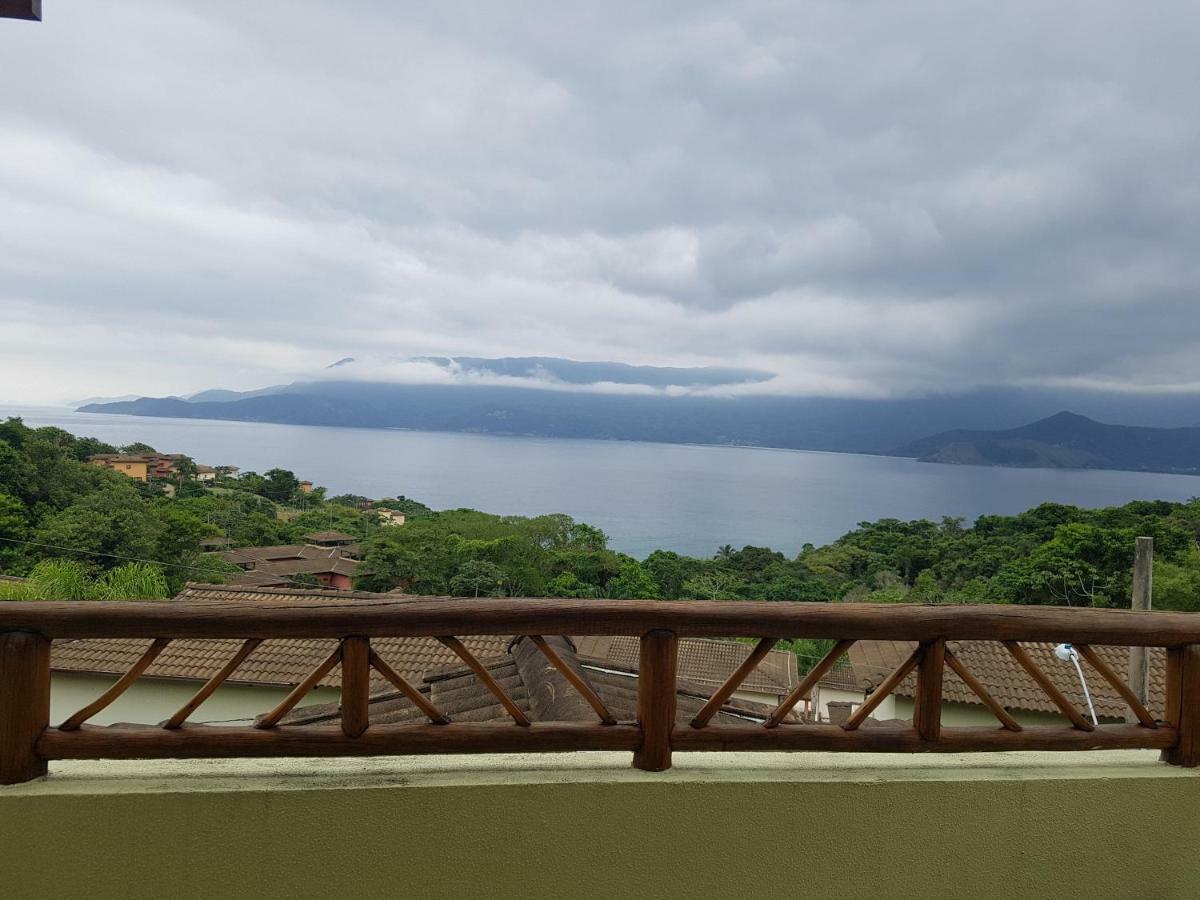 Bangalô No Condominio Yacamim Praia Do Curral Ilhabela Exterior foto
